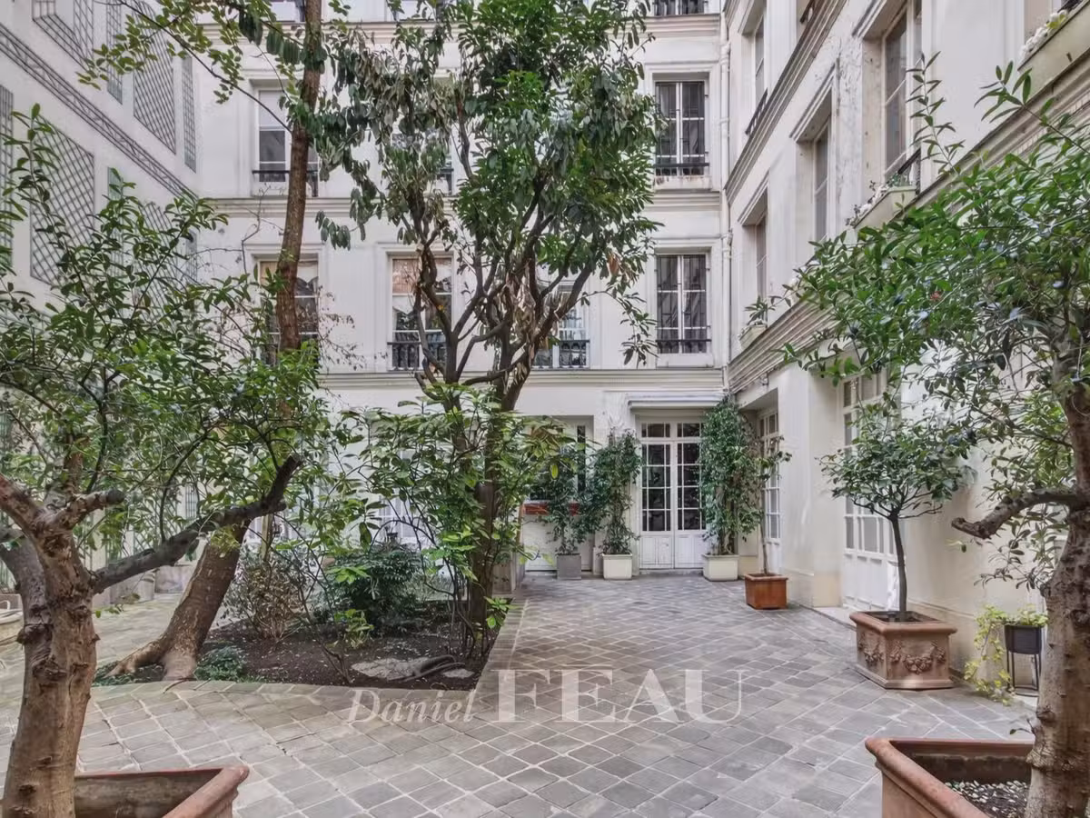 Apartment Paris 7e
