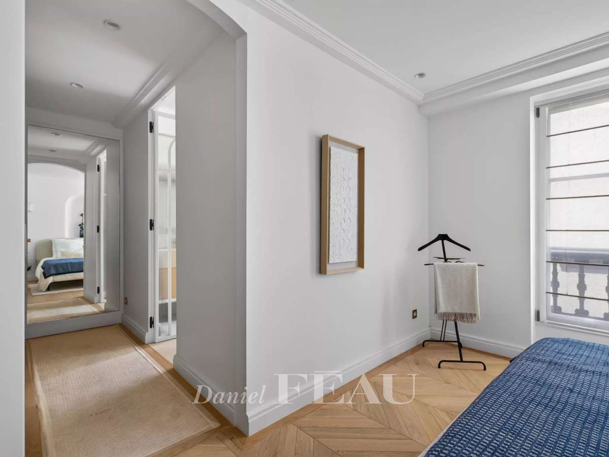 Apartment Paris 7e