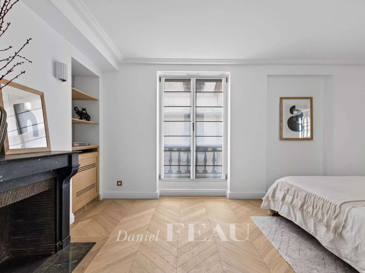 Apartment Paris 7e