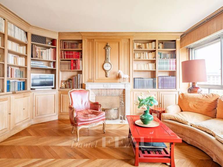 Appartement Paris 7e - 3 chambres - 106m²