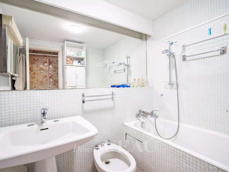 Appartement Paris 7e - 3 chambres - 106m²