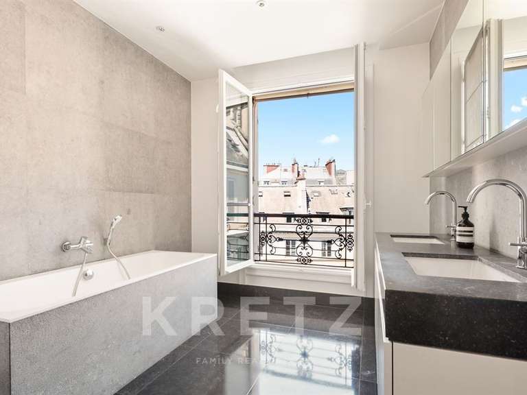 Apartment Paris 7e - 3 bedrooms - 185m²