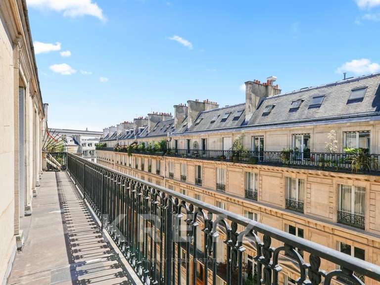 Apartment Paris 7e - 3 bedrooms - 185m²
