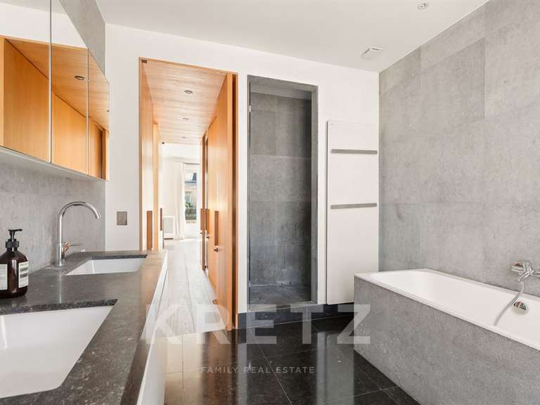 Apartment Paris 7e - 3 bedrooms - 185m²