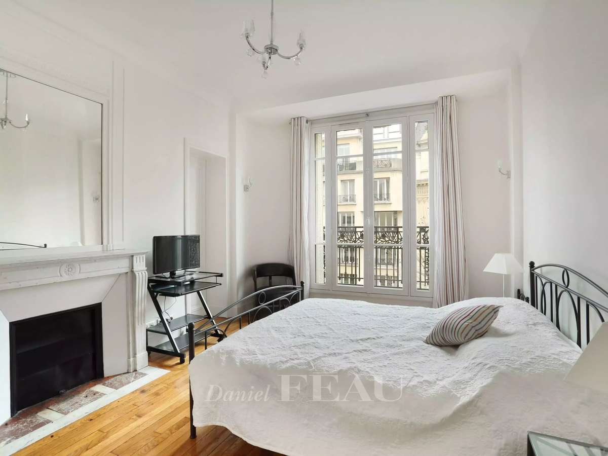 Apartment Paris 7e