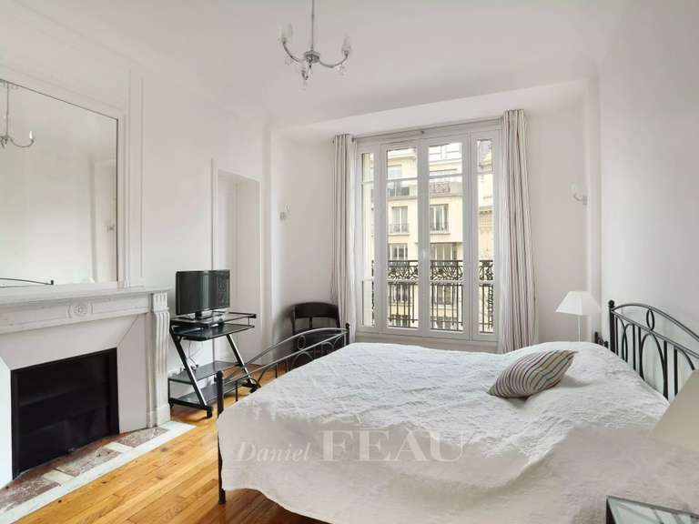 Apartment Paris 7e - 3 bedrooms - 143m²