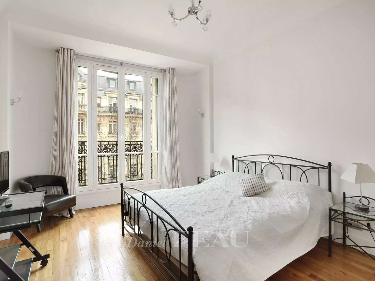Apartment Paris 7e