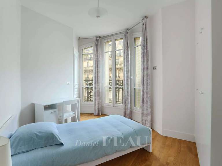 Apartment Paris 7e - 3 bedrooms - 143m²