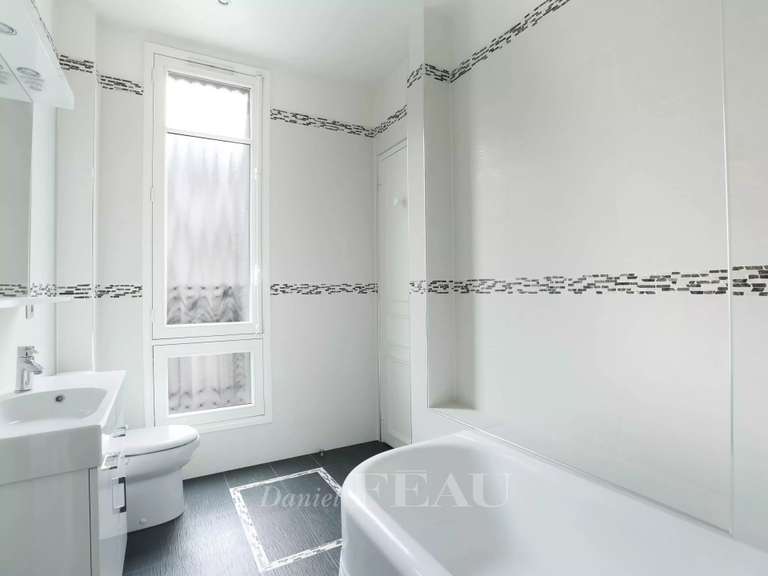 Apartment Paris 7e - 3 bedrooms - 143m²