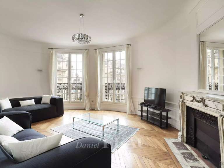 Apartment Paris 7e - 3 bedrooms - 143m²