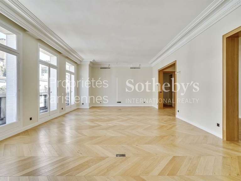 Appartement Paris 7e - 4 chambres - 328m²