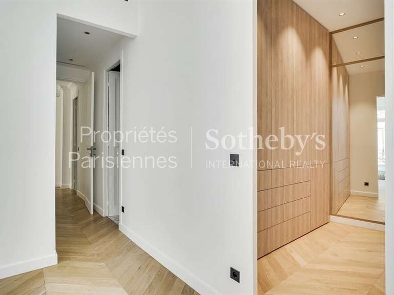 Appartement Paris 7e - 4 chambres - 328m²