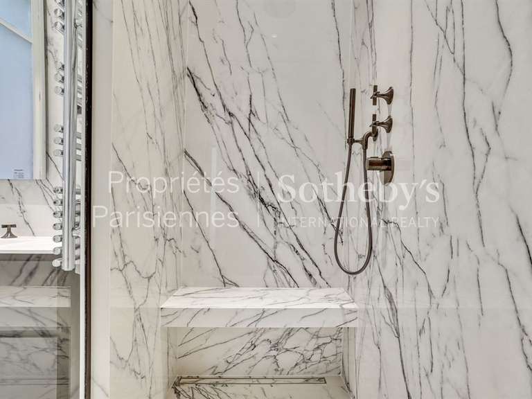 Appartement Paris 7e - 4 chambres - 328m²