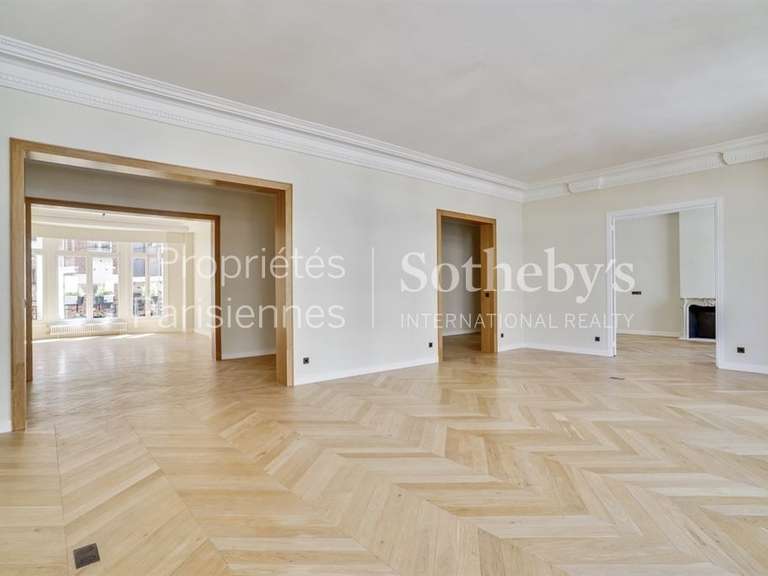 Appartement Paris 7e - 4 chambres - 328m²
