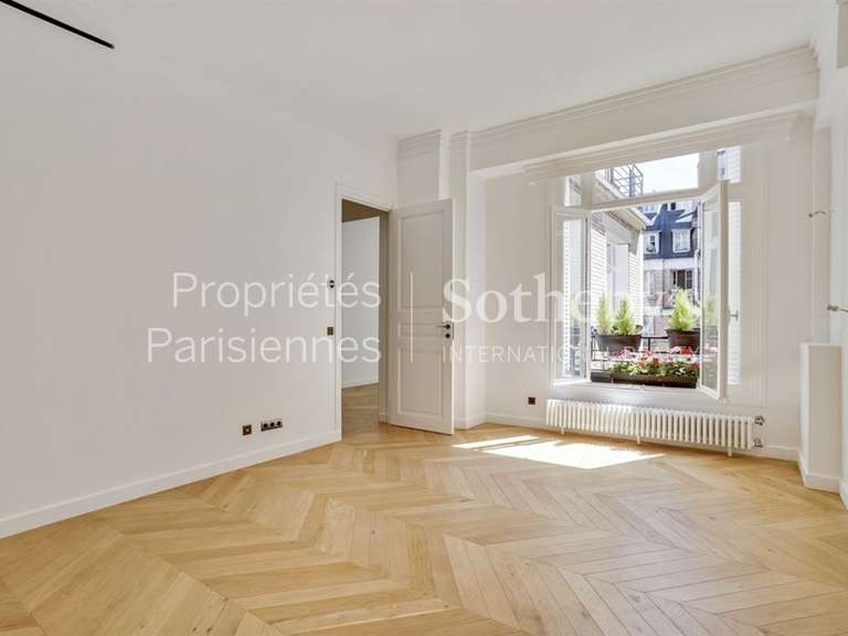 Appartement Paris 7e - 4 chambres - 328m²