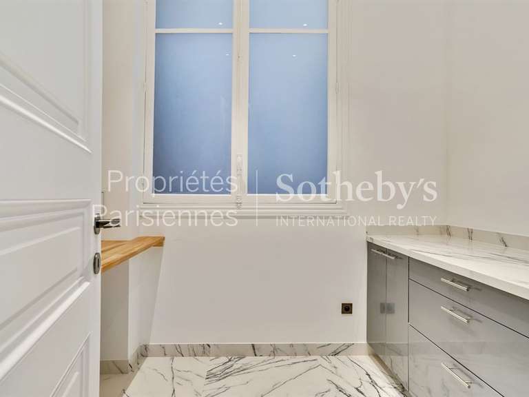 Appartement Paris 7e - 4 chambres - 328m²