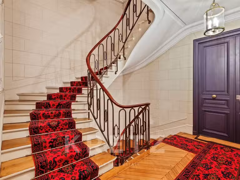 Appartement Paris 7e - 3 chambres - 200m²