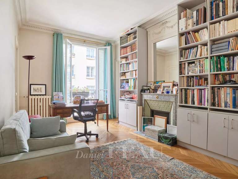 Appartement Paris 7e - 3 chambres - 153m²