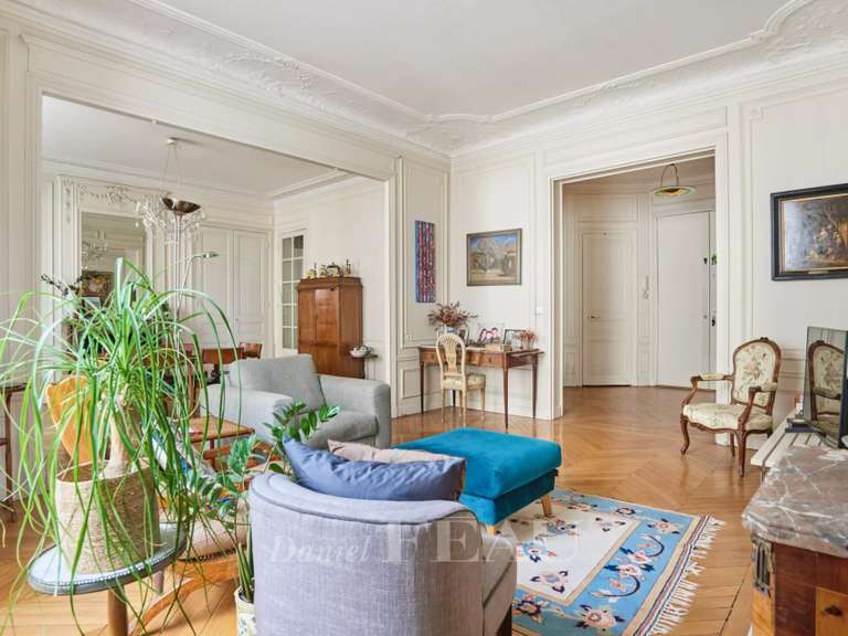 Appartement Paris 7e - 3 chambres - 153m²