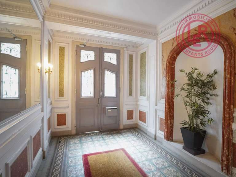 Appartement Paris 7e - 2 chambres - 47m²