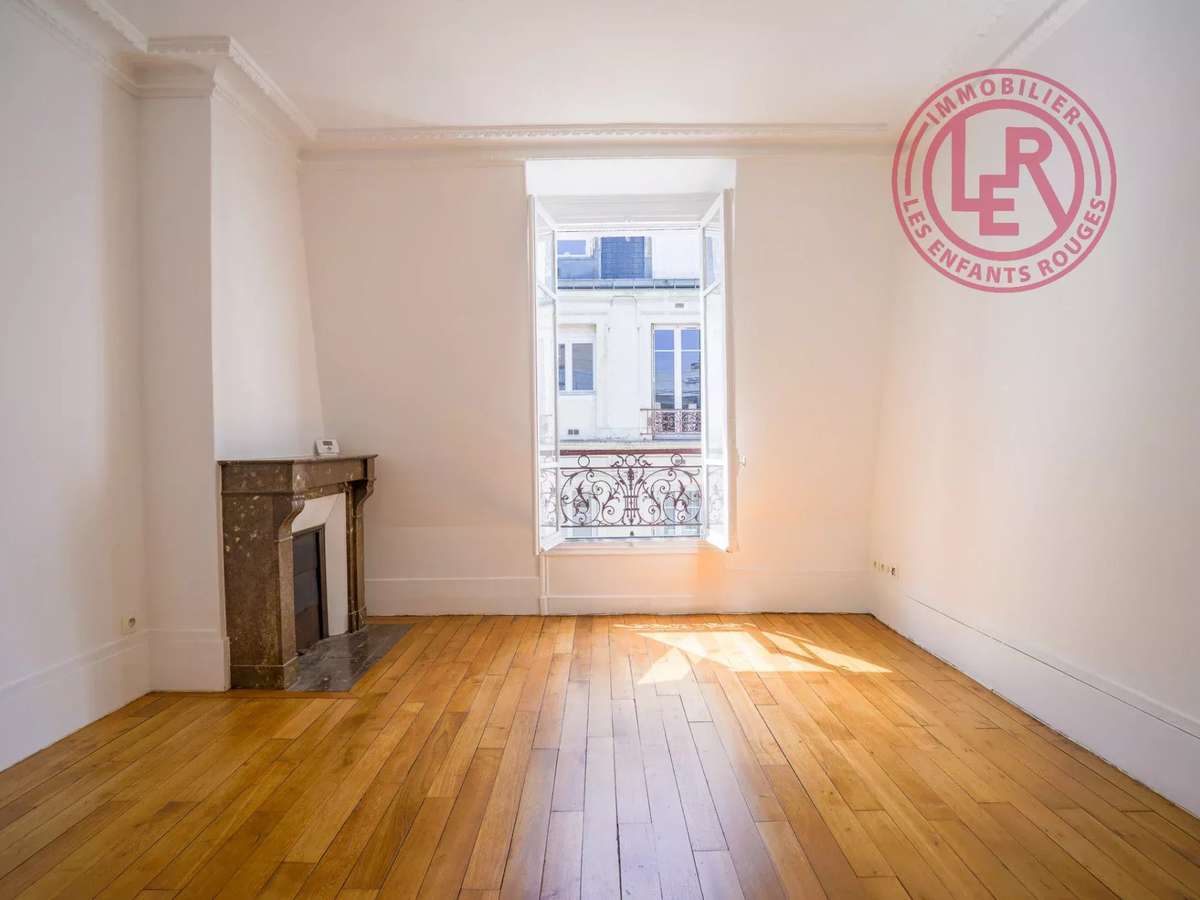 Apartment Paris 7e