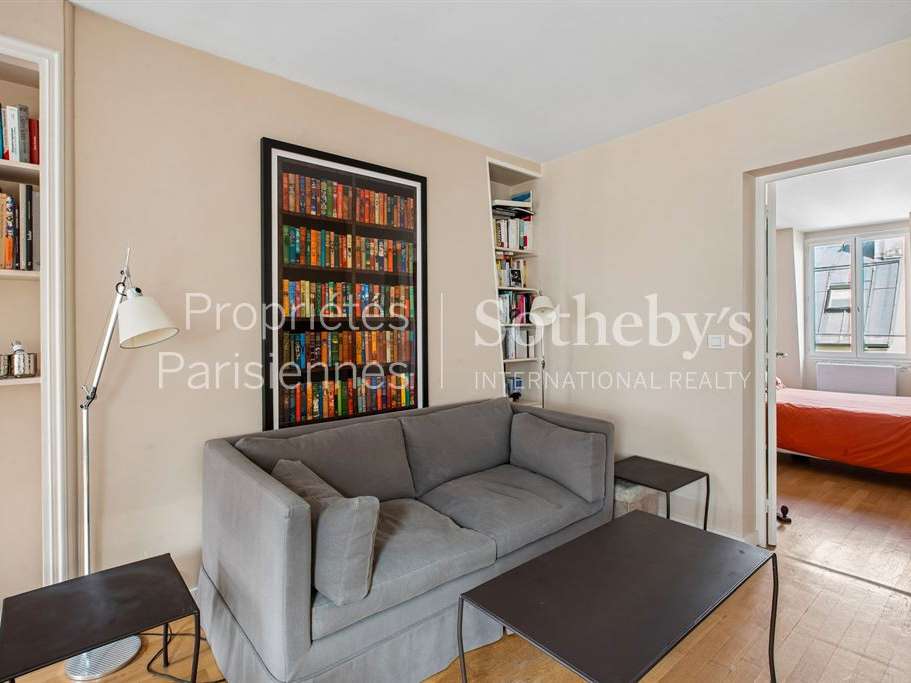 Apartment Paris 7e