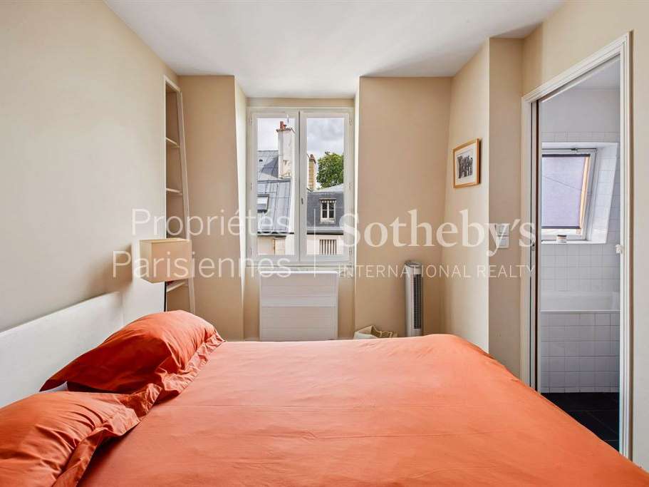 Apartment Paris 7e