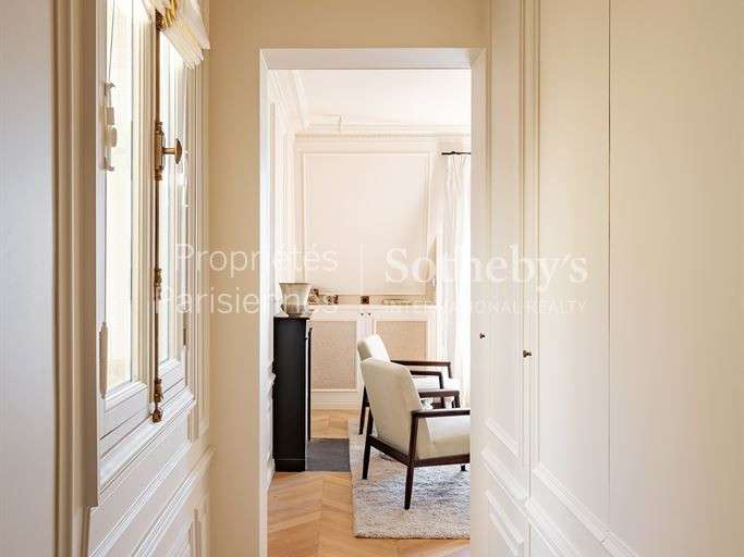 Appartement Paris 7e - 2 chambres - 63m²
