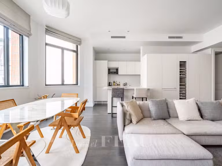 Appartement Paris 7e - 2 chambres - 100m²