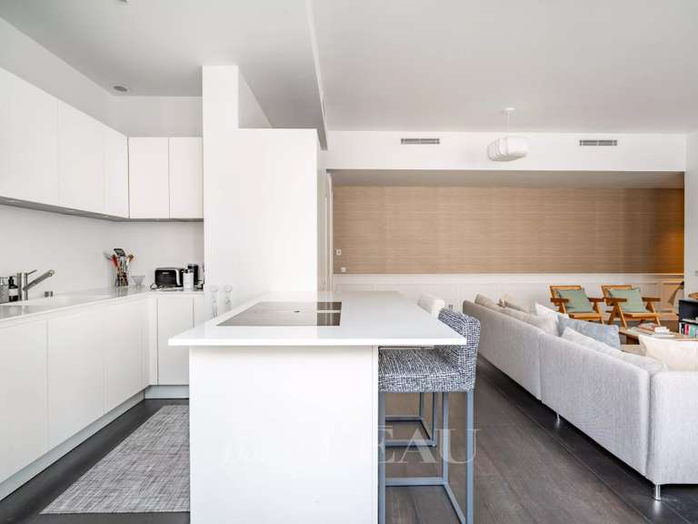 Appartement Paris 7e - 2 chambres - 100m²