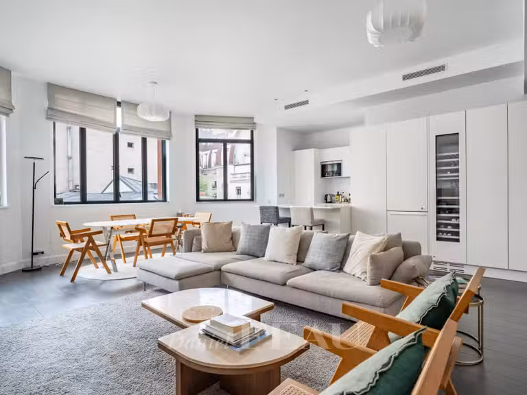Appartement Paris 7e - 2 chambres - 100m²