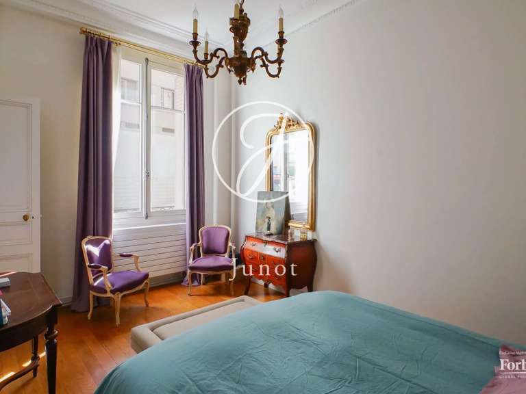 Appartement Paris 7e - 3 chambres - 123m²