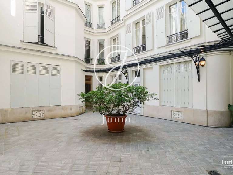 Appartement Paris 7e - 3 chambres - 123m²