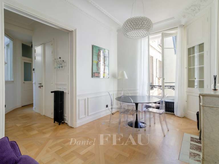 Apartment Paris 7e - 2 bedrooms - 80m²