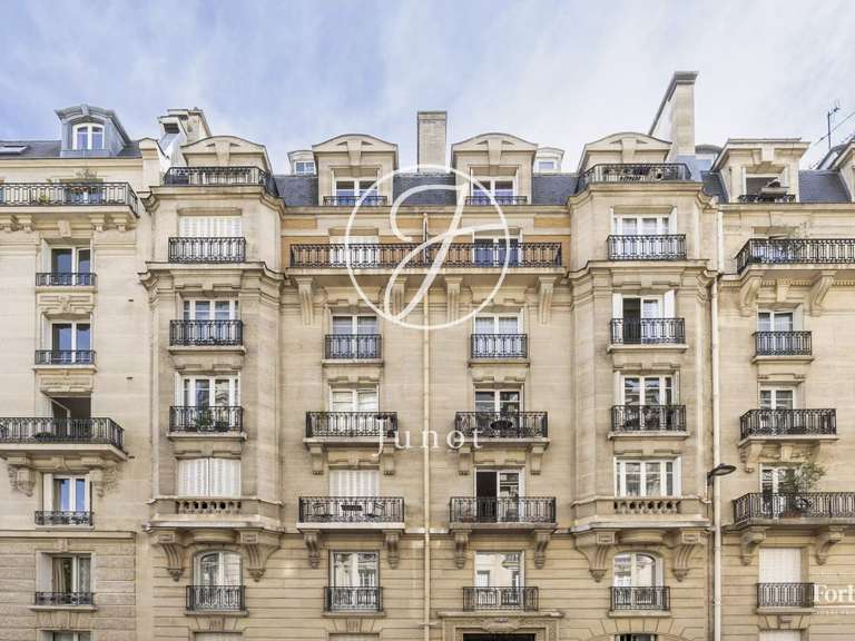 Appartement Paris 7e - 2 chambres - 94m²