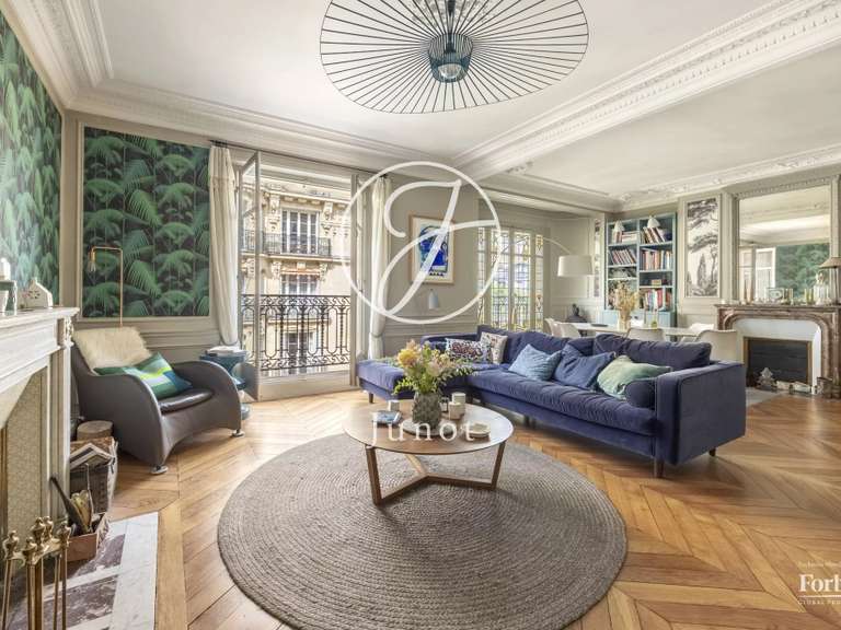 Appartement Paris 7e - 2 chambres - 94m²