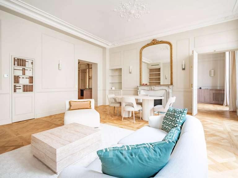 Appartement Paris 7e - 2 chambres - 148m²