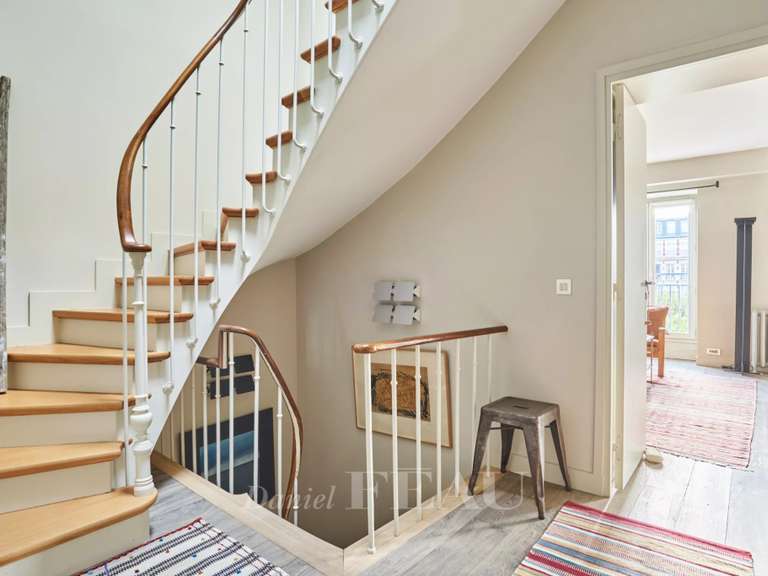 Appartement Paris 7e - 2 chambres - 167m²