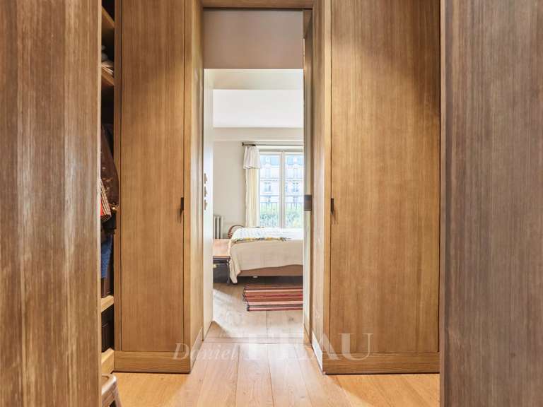 Appartement Paris 7e - 2 chambres - 167m²