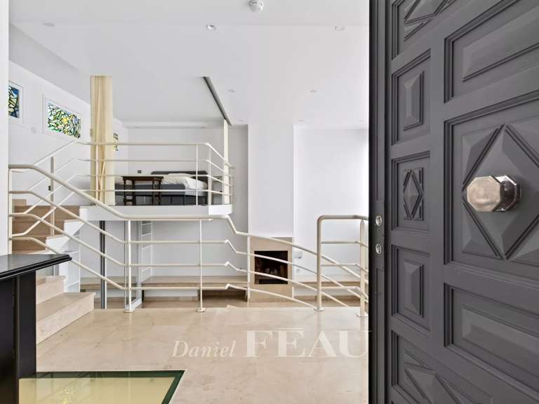 Appartement Paris 7e - 1 chambre - 81m²