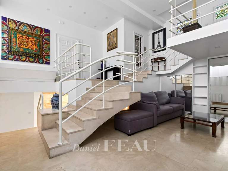 Appartement Paris 7e - 1 chambre - 81m²
