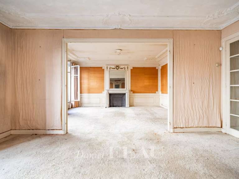 Appartement Paris 7e - 4 chambres - 138m²