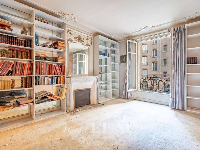 Appartement Paris 7e - 4 chambres - 138m²