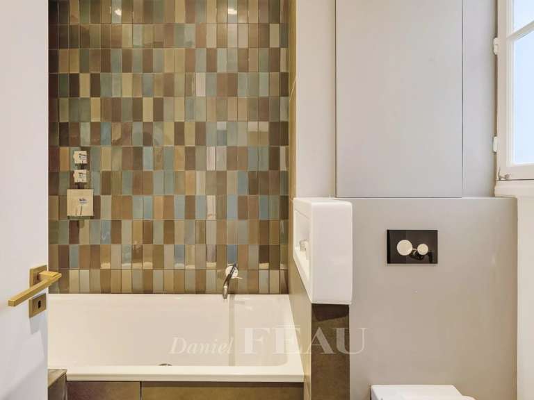 Appartement Paris 7e - 1 chambre - 119m²