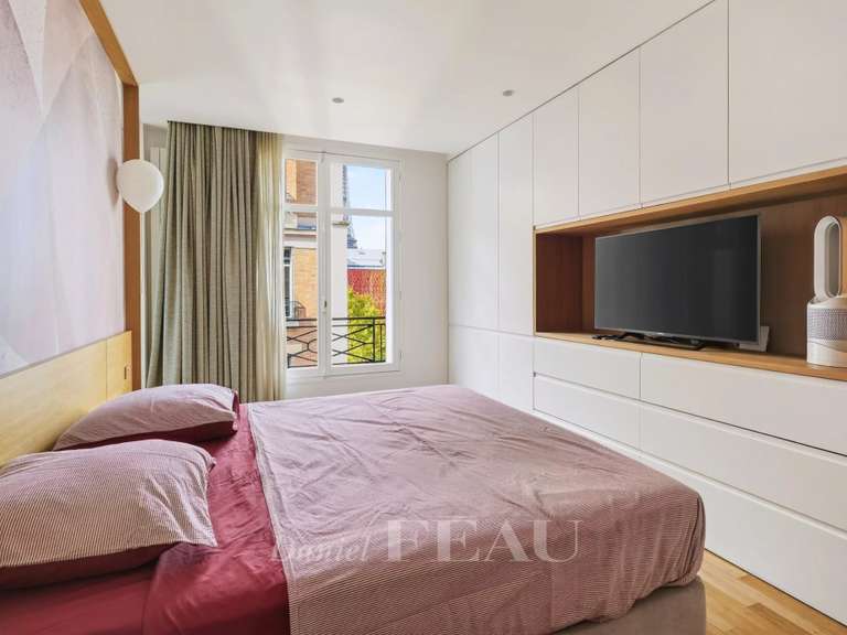 Appartement Paris 7e - 1 chambre - 119m²