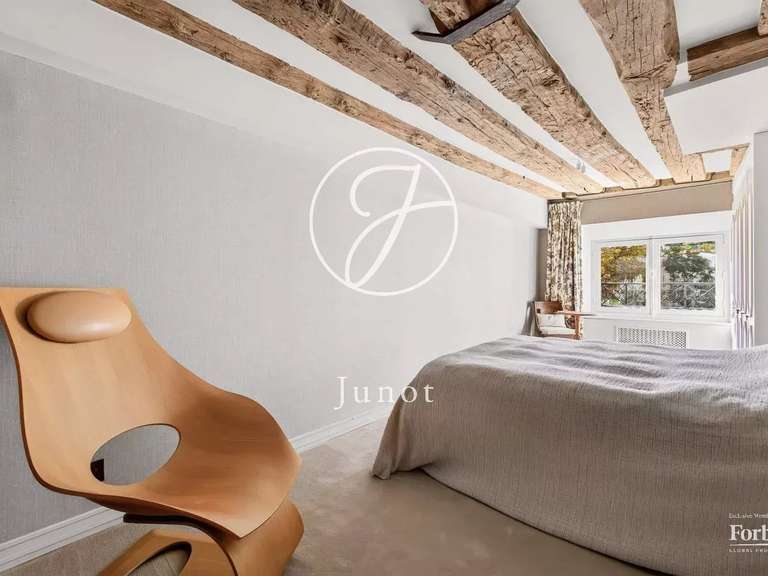 Appartement Paris 7e - 3 chambres - 144m²