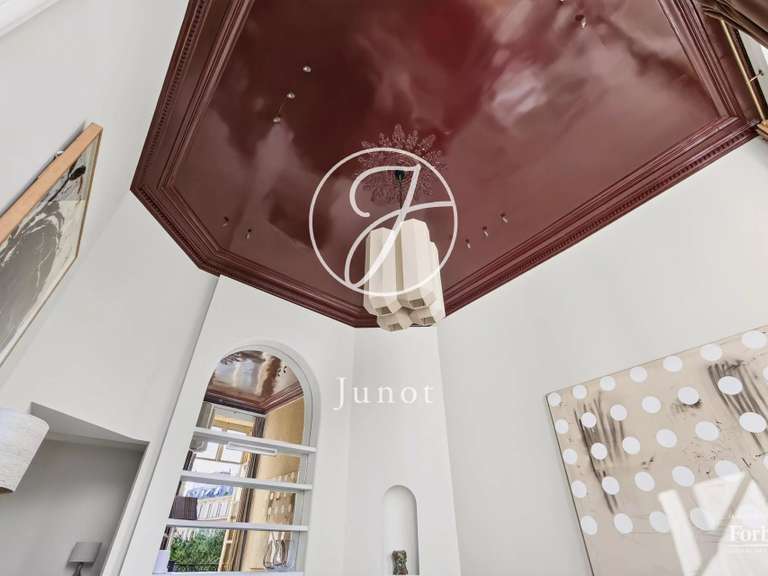 Appartement Paris 7e - 3 chambres - 144m²