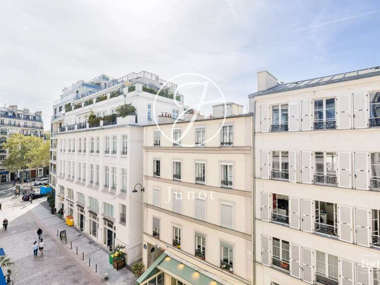 Appartement Paris 7e - 3 chambres - 79m²