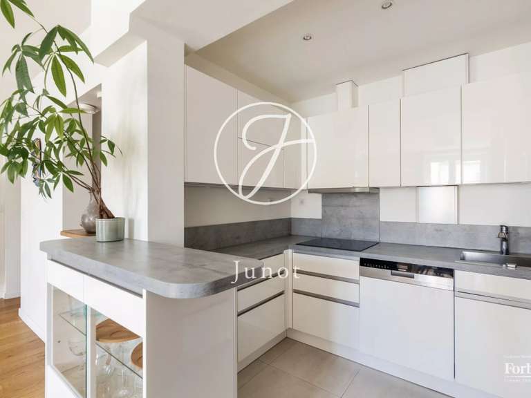 Appartement Paris 7e - 3 chambres - 79m²