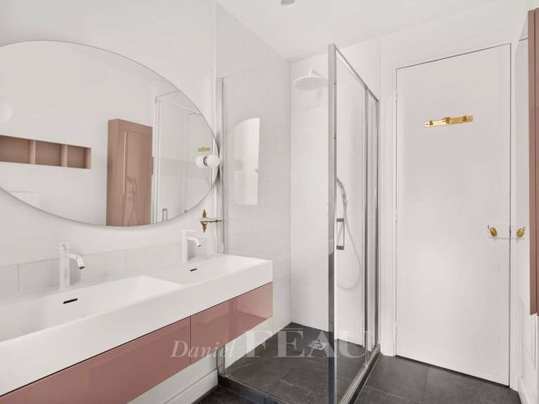 Appartement Paris 7e - 3 chambres - 172m²